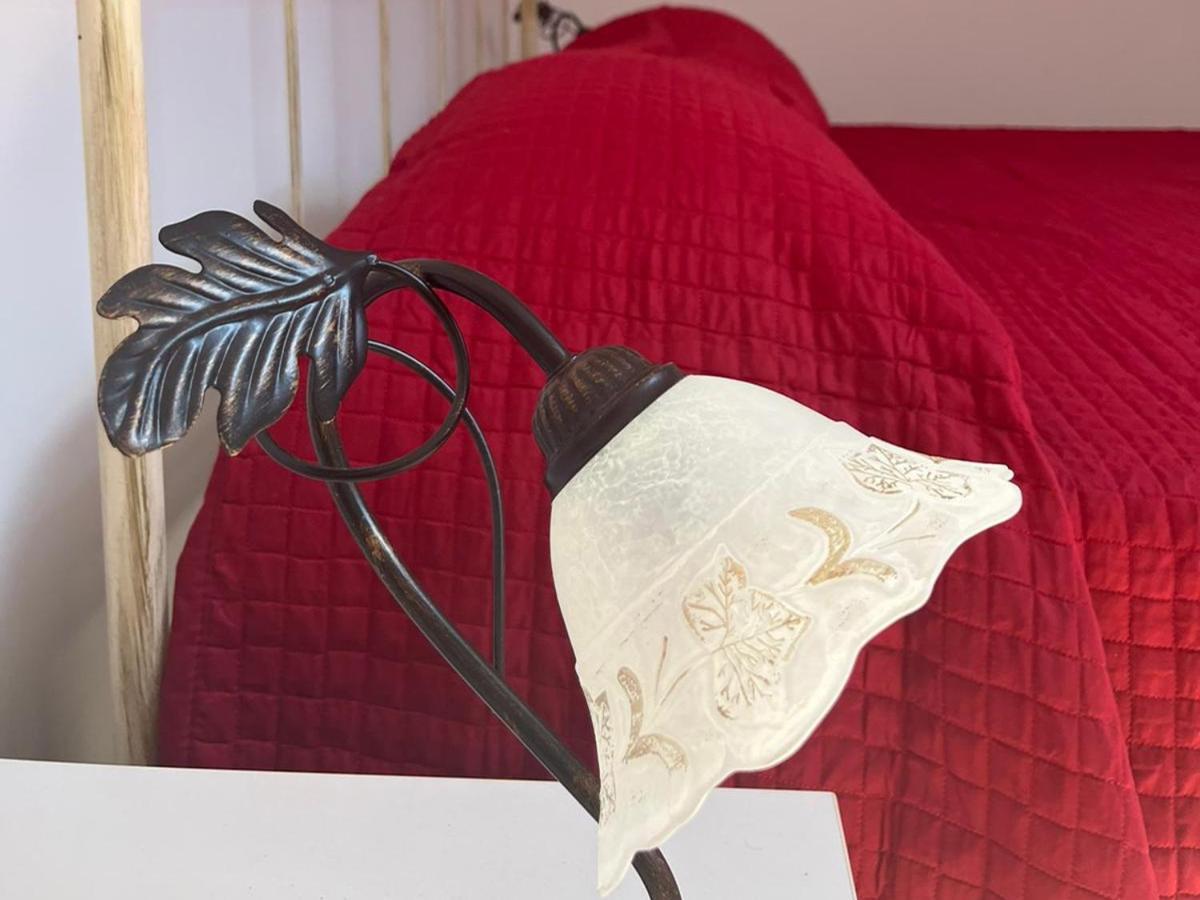 Country Love Dragona House Tra Mare E Citta Acilia Bagian luar foto